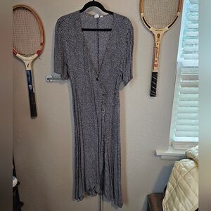 GAP Ditzy Dot Wrap DRESS Gray